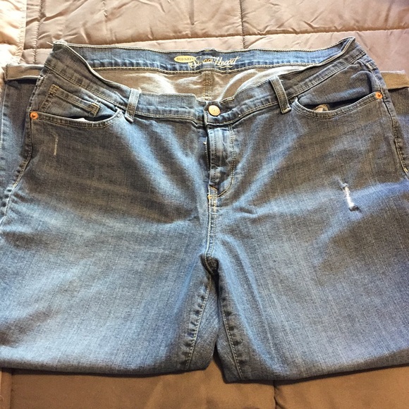 Old Navy Ankle Pants - Picture 2 of 4